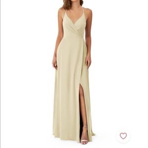 Azazie Davis Champagne size 4